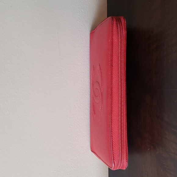 CHANEL TIMELESS CC ZIP AROUND CAVIAR LEATHER WALLET - Picture 5 of 11